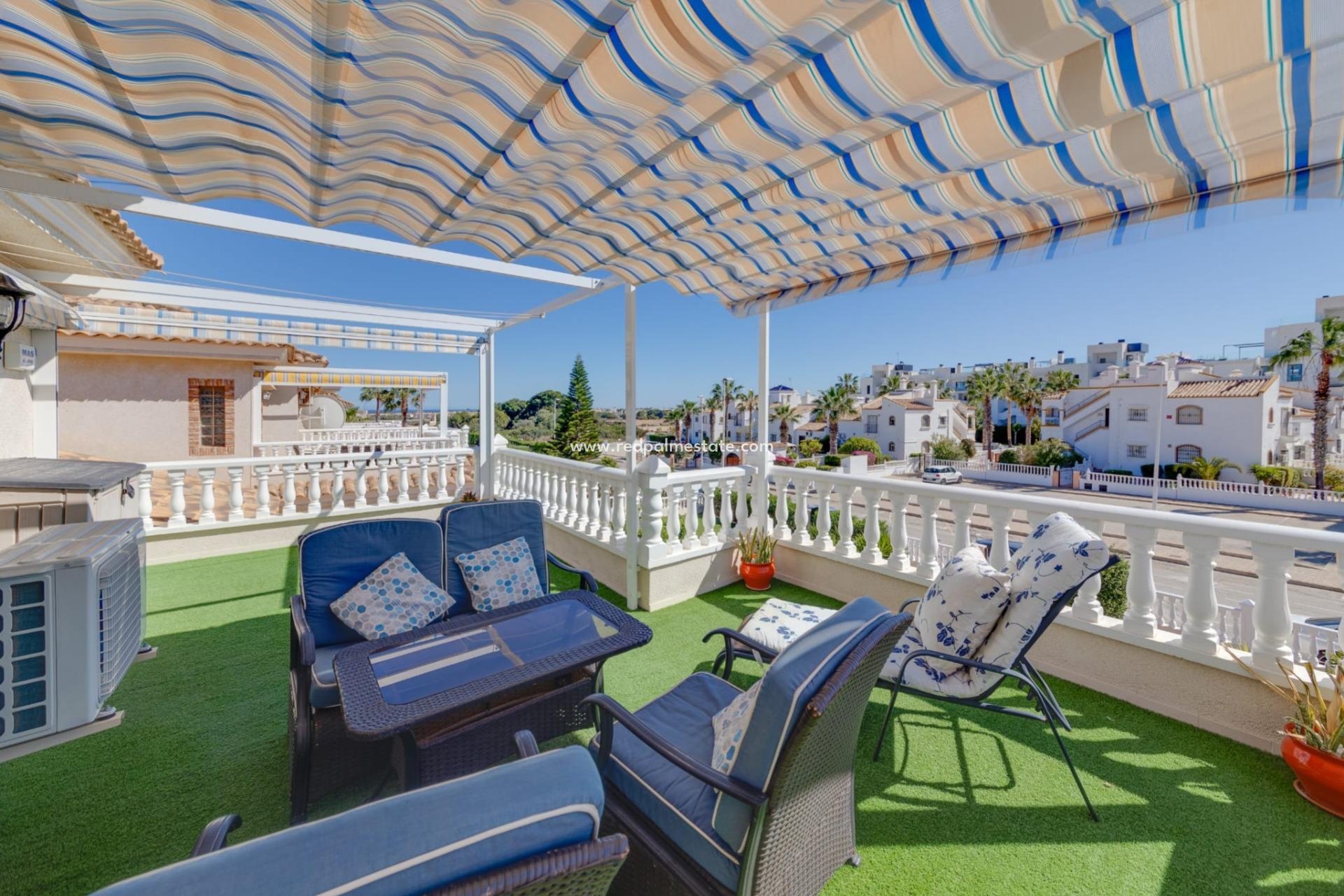 Reventa - Bungalow -
Orihuela Costa - Montezenia