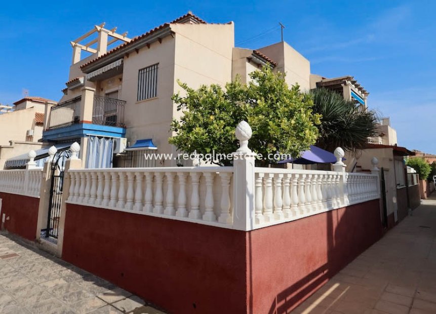 Reventa - Bungalow -
Orihuela Costa - Playa Flamenca