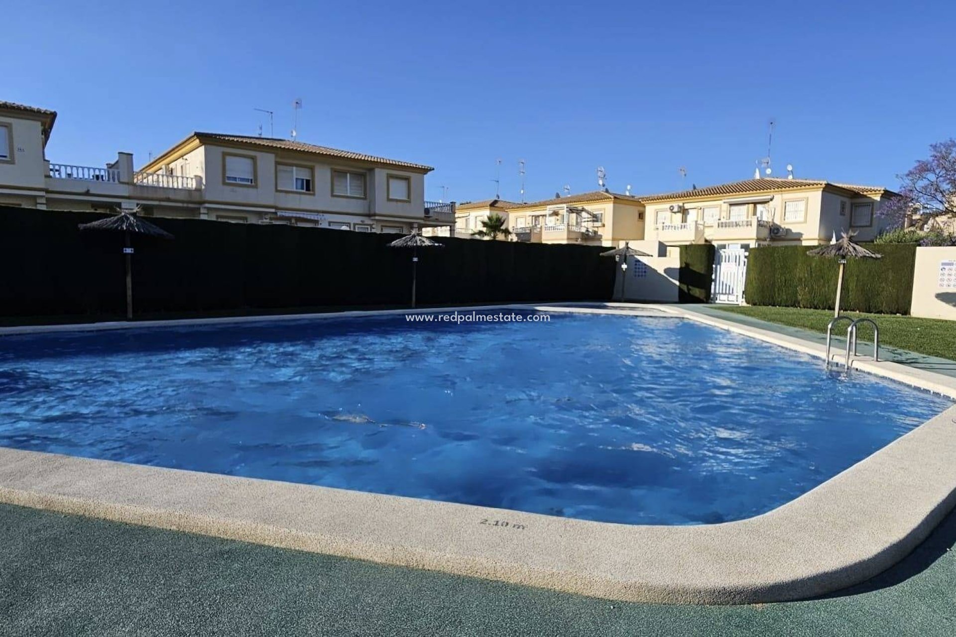 Reventa - Bungalow -
Orihuela Costa - Playa Flamenca