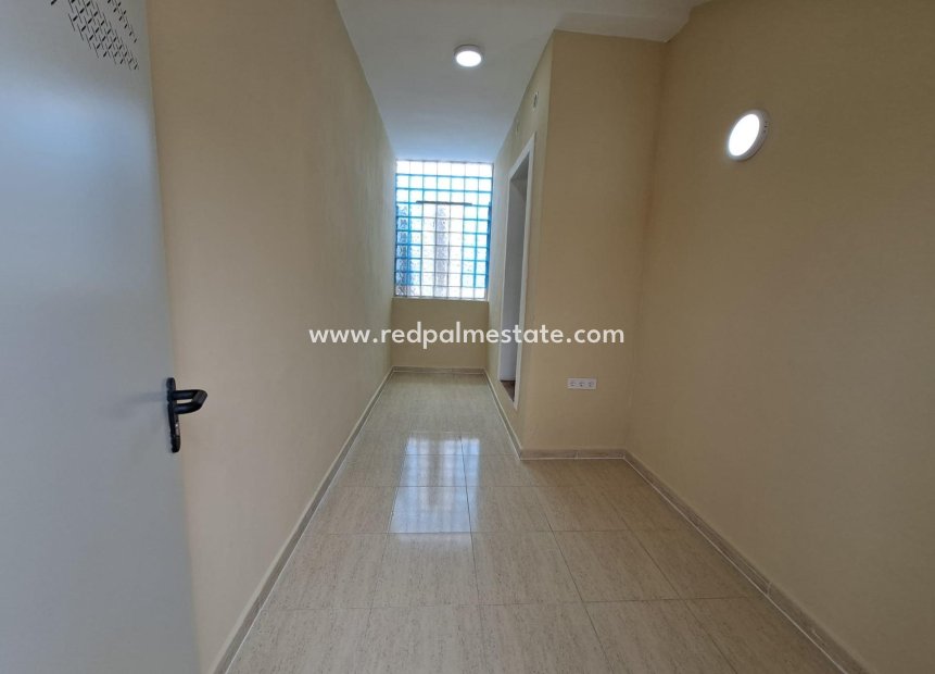 Reventa - Bungalow -
Orihuela Costa - Punta prima