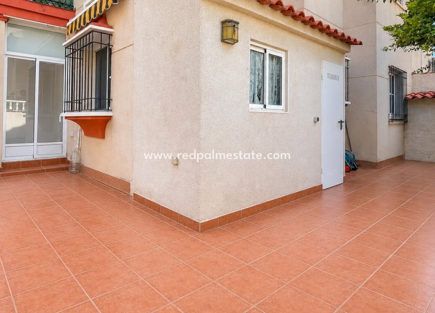 Reventa - Bungalow -
Orihuela Costa