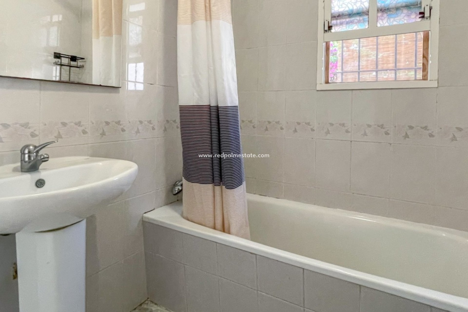 Reventa - Bungalow -
Orihuela Costa