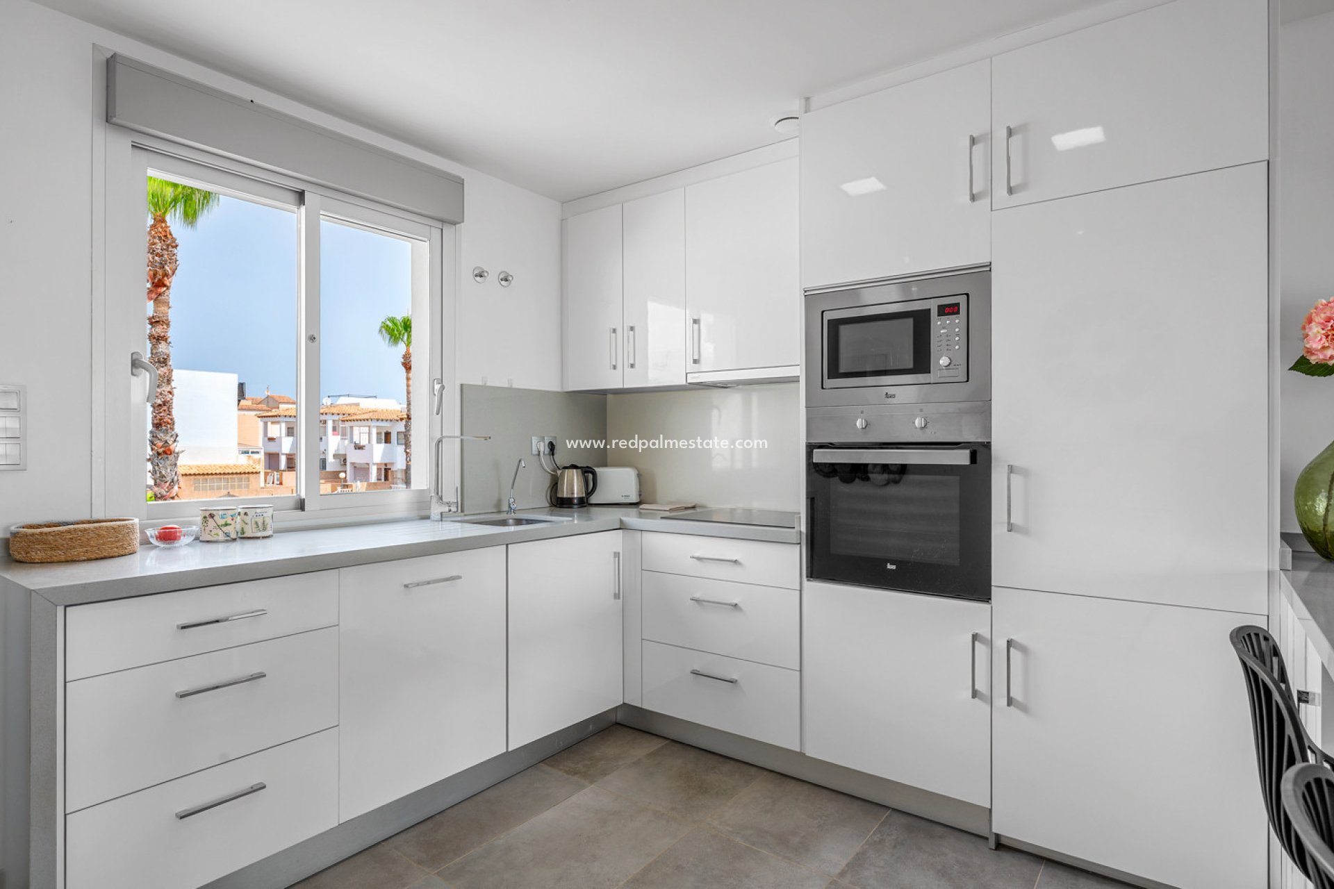 Reventa - Bungalow -
Orihuela Costa