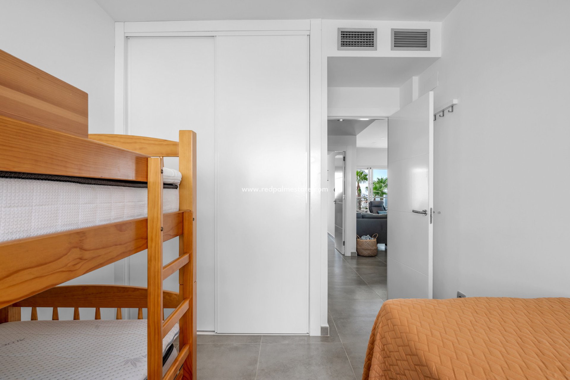 Reventa - Bungalow -
Orihuela Costa