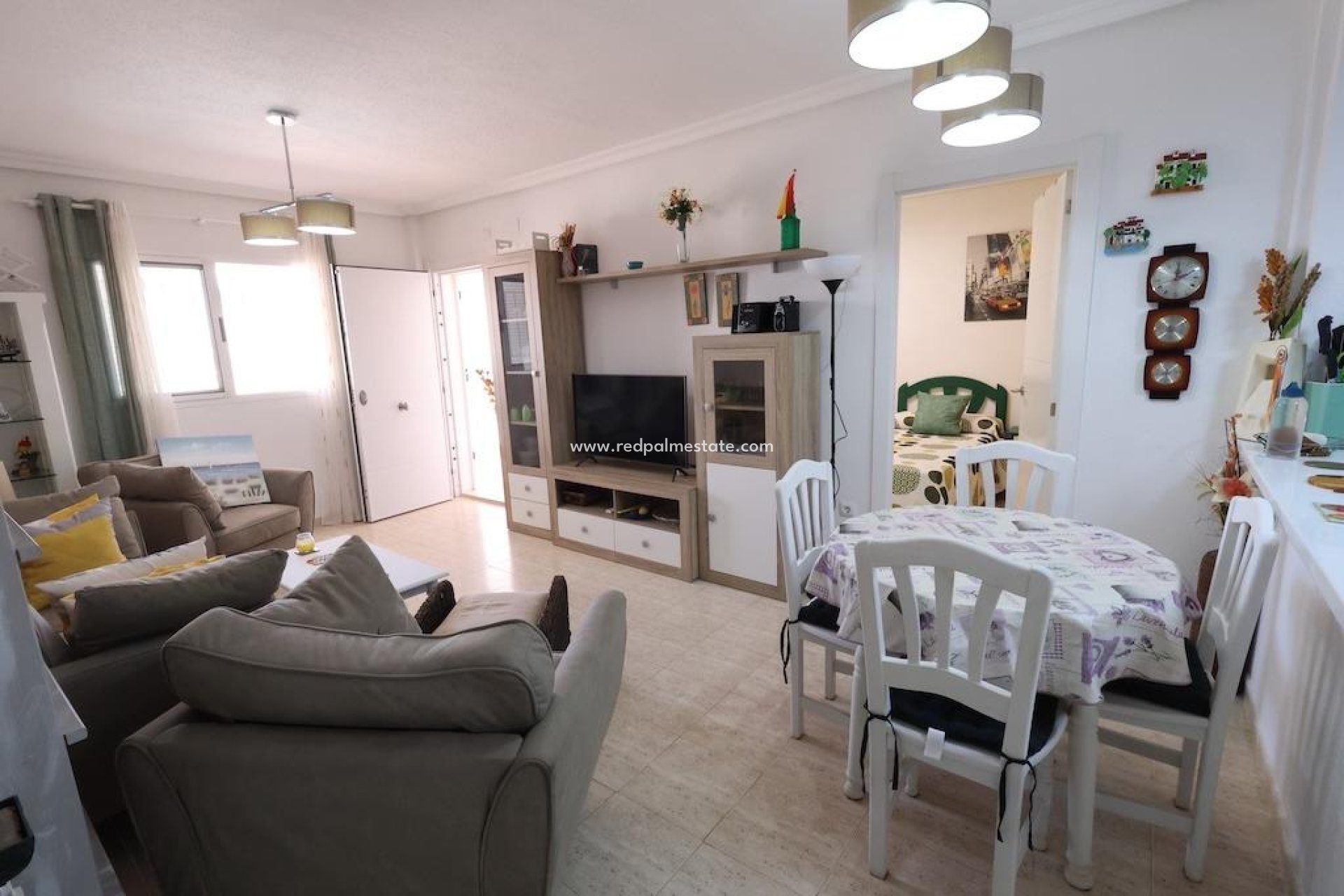 Reventa - Bungalow -
Orihuela Costa