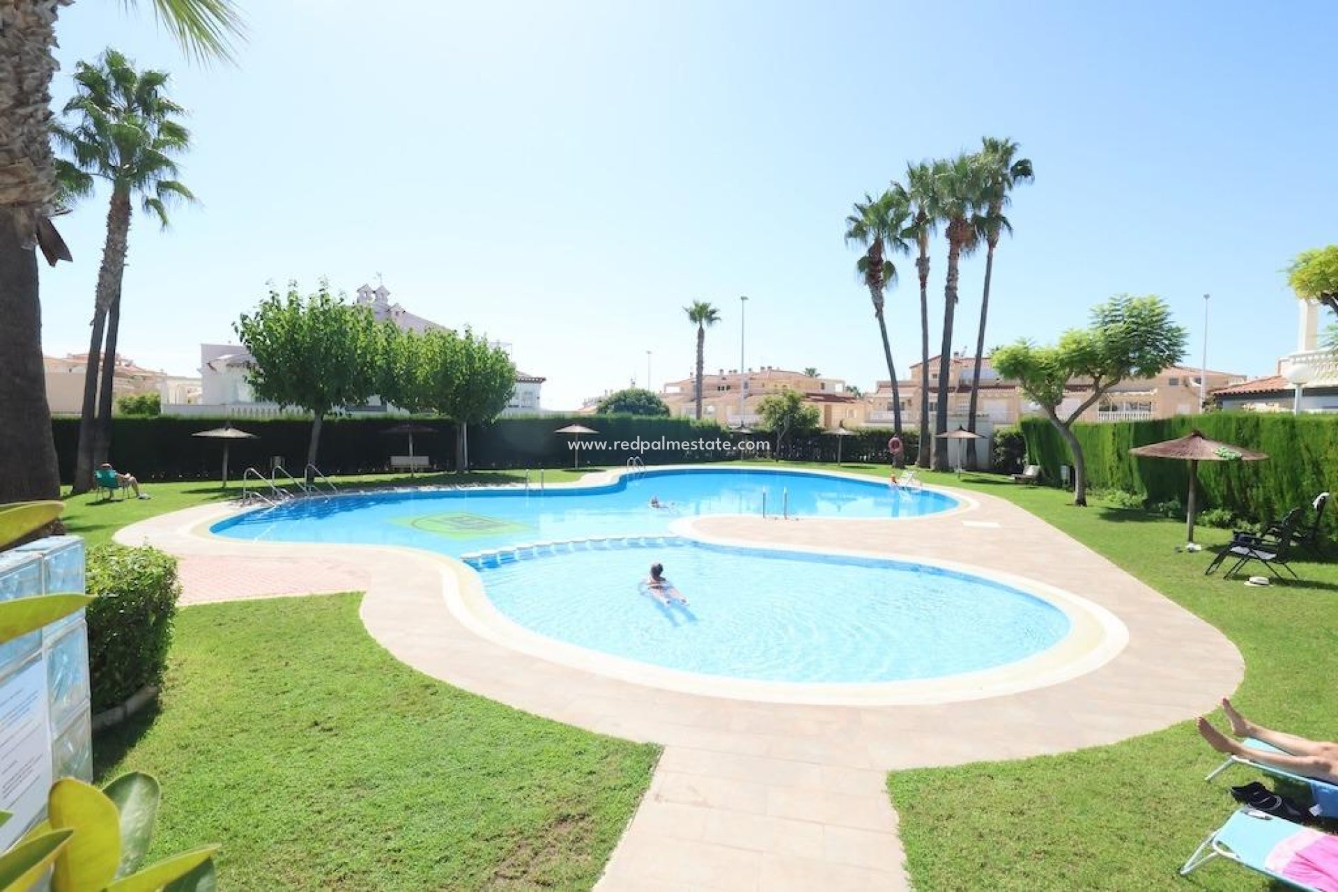 Reventa - Bungalow -
Orihuela Costa