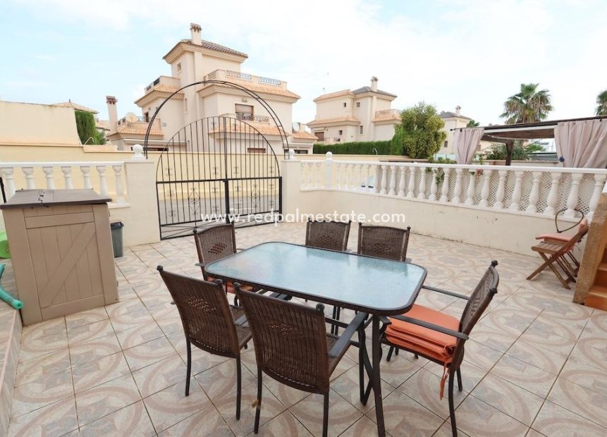 Reventa - Bungalow -
Orihuela Costa