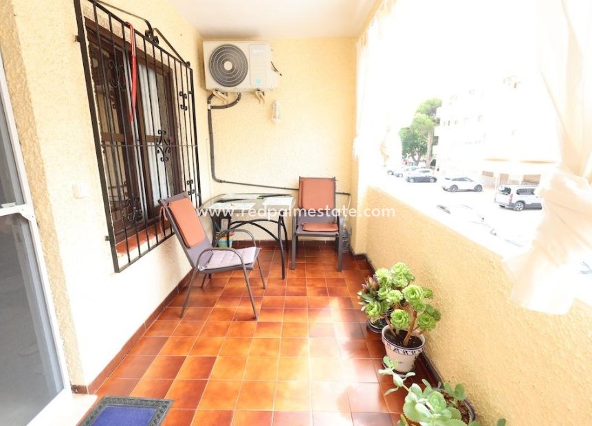Reventa - Bungalow -
Orihuela Costa