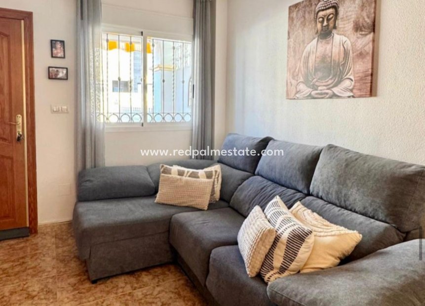 Reventa - Bungalow -
Orihuela Costa