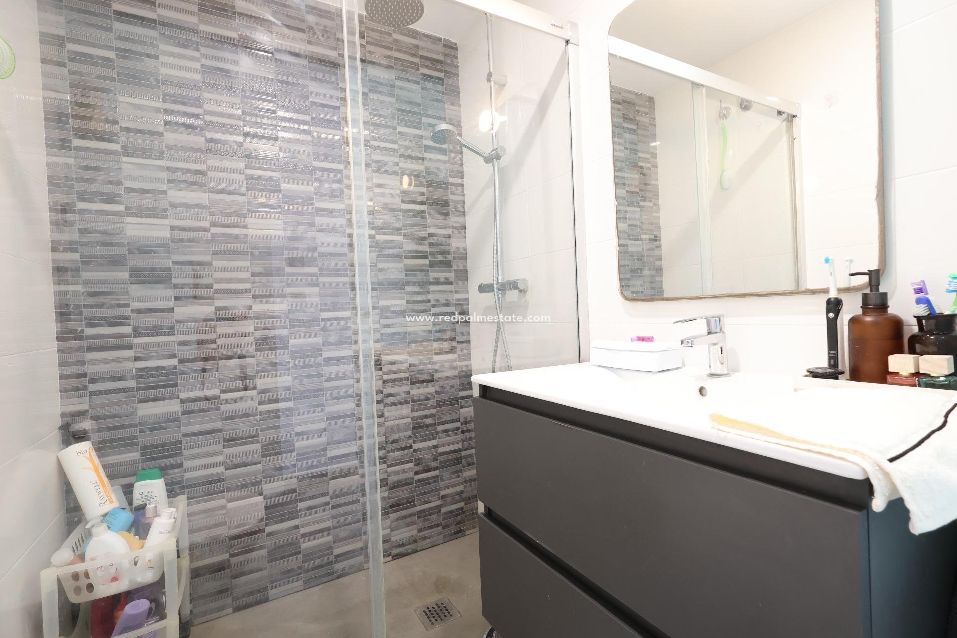 Reventa - Bungalow -
Pilar de la Horadada - Costa Blanca