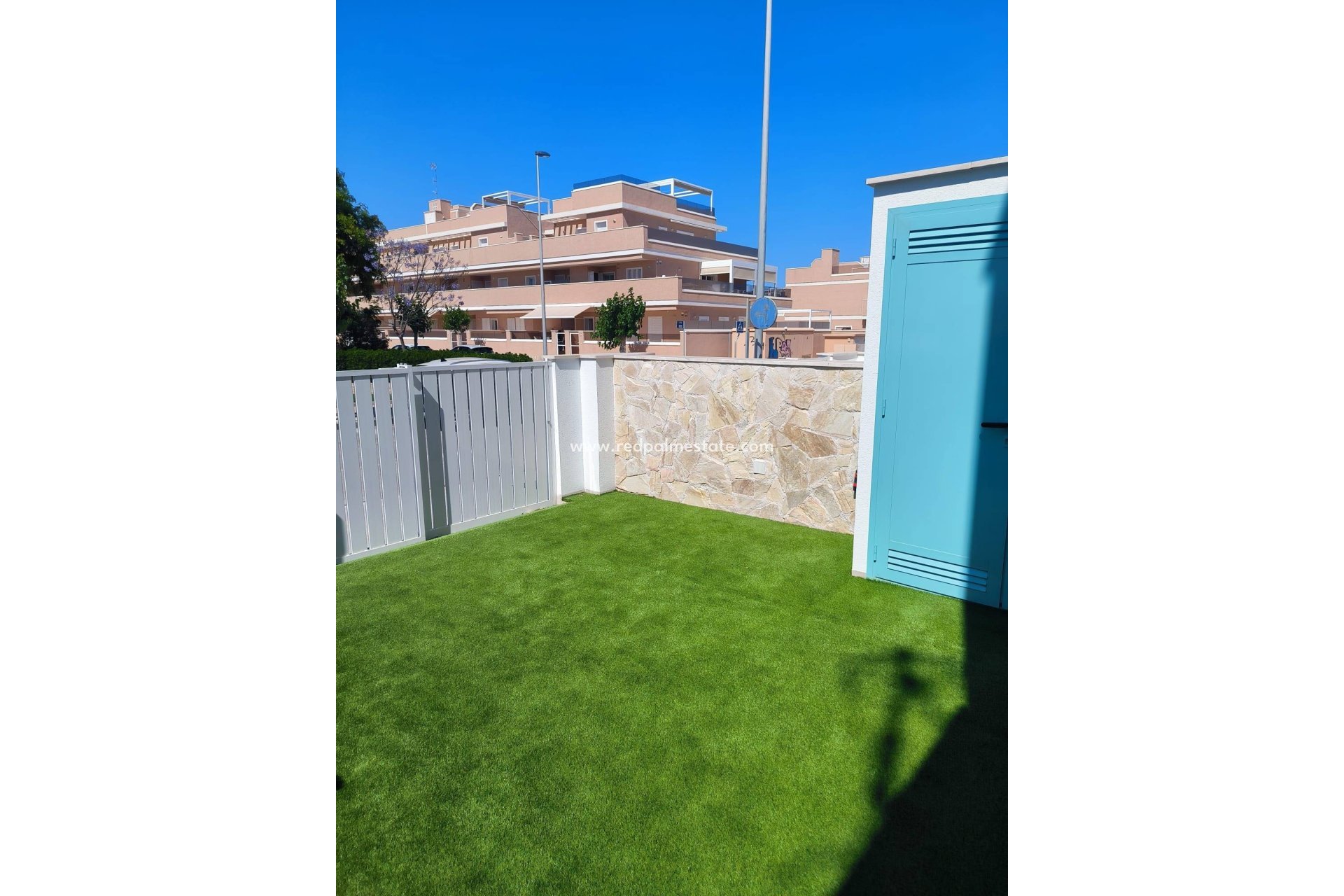 Reventa - Bungalow -
Pilar de la Horadada - El Mojón