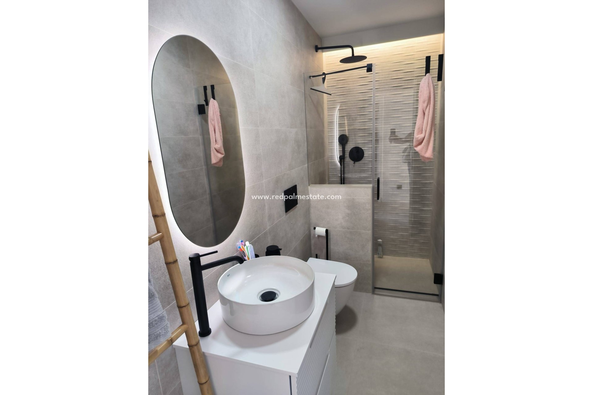 Reventa - Bungalow -
Pilar de la Horadada - El Mojón