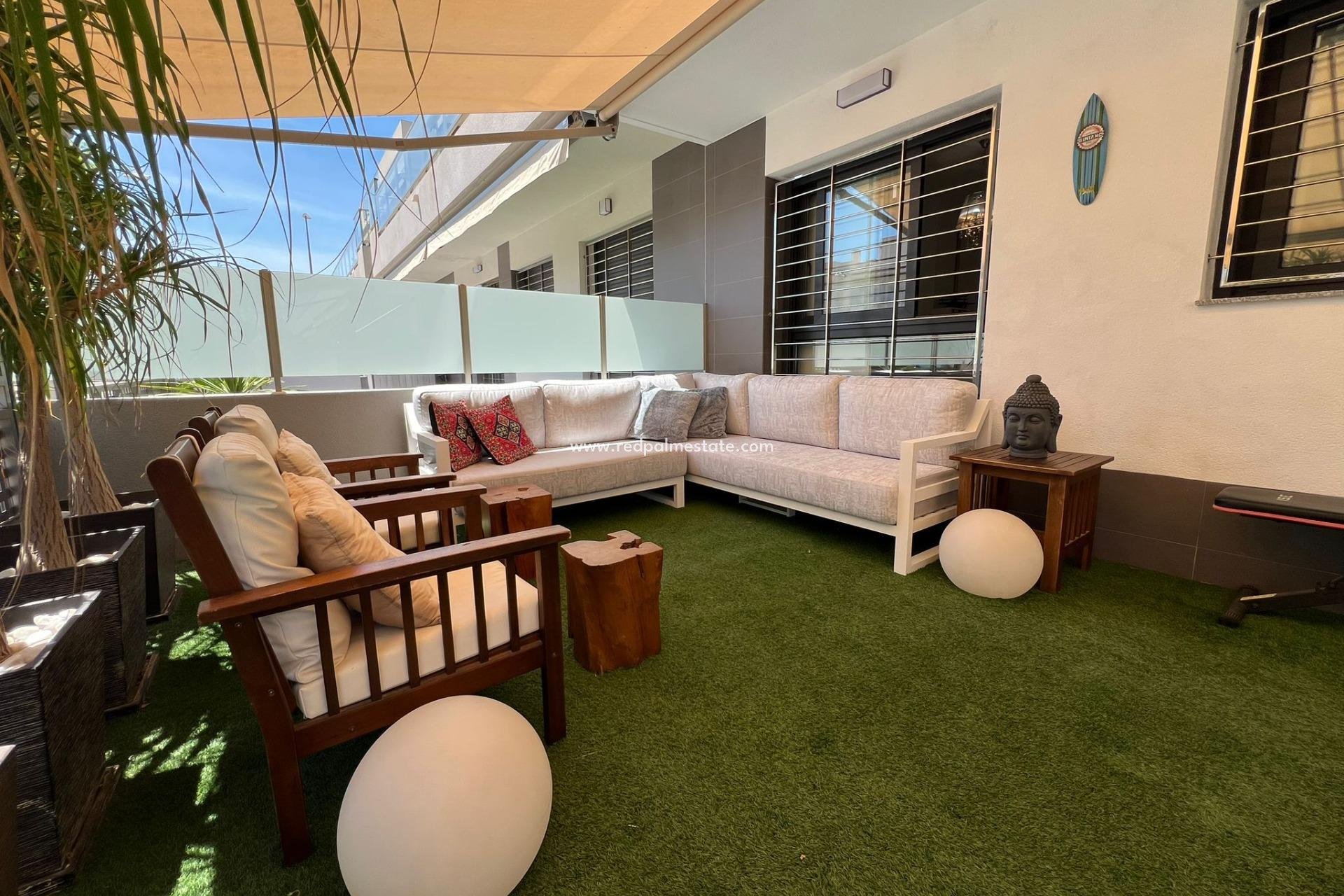 Reventa - Bungalow -
Pilar de la Horadada - Torre de la Horadada