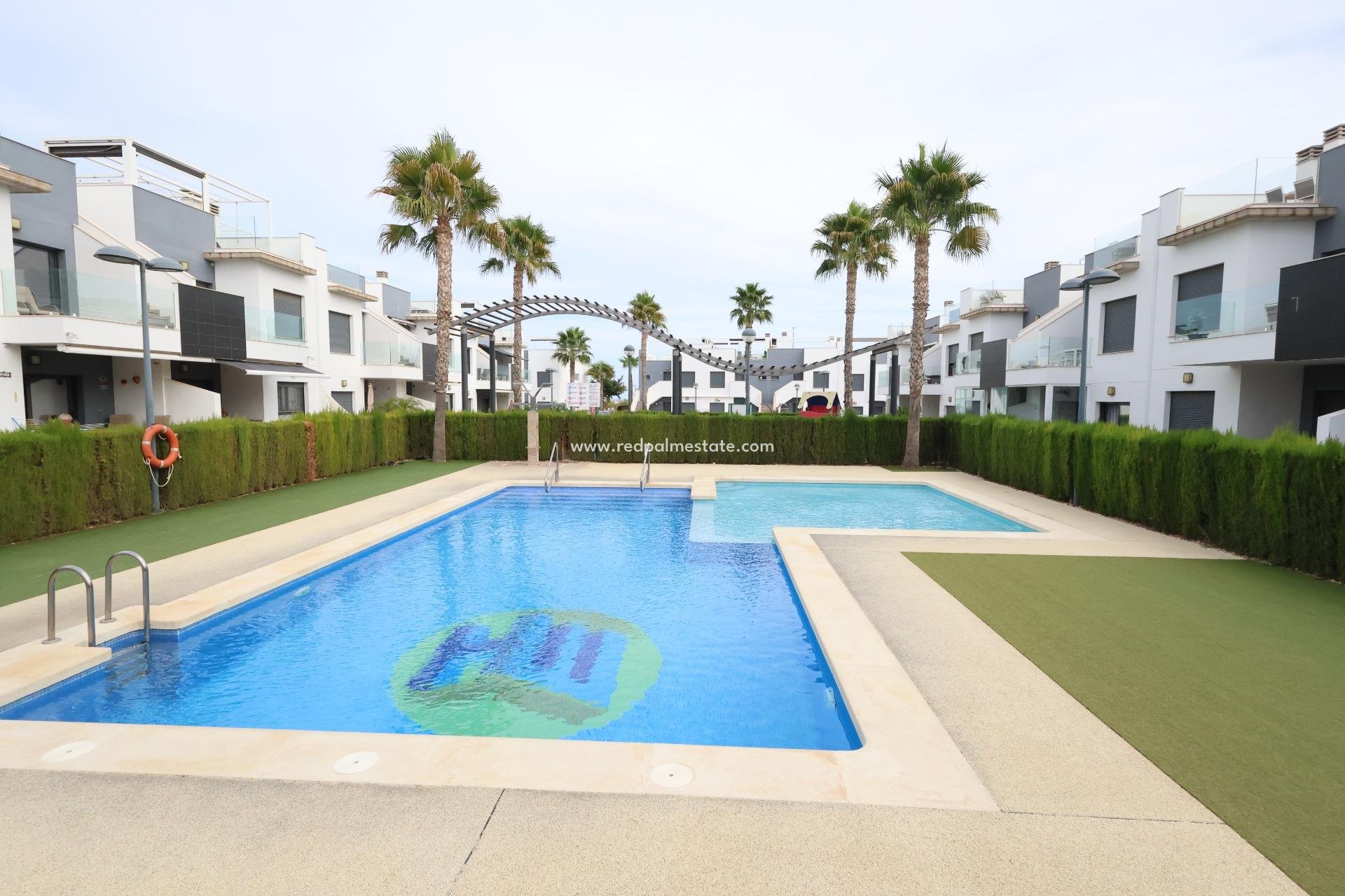 Reventa - Bungalow -
Pilar de la Horadada - Zona Pueblo