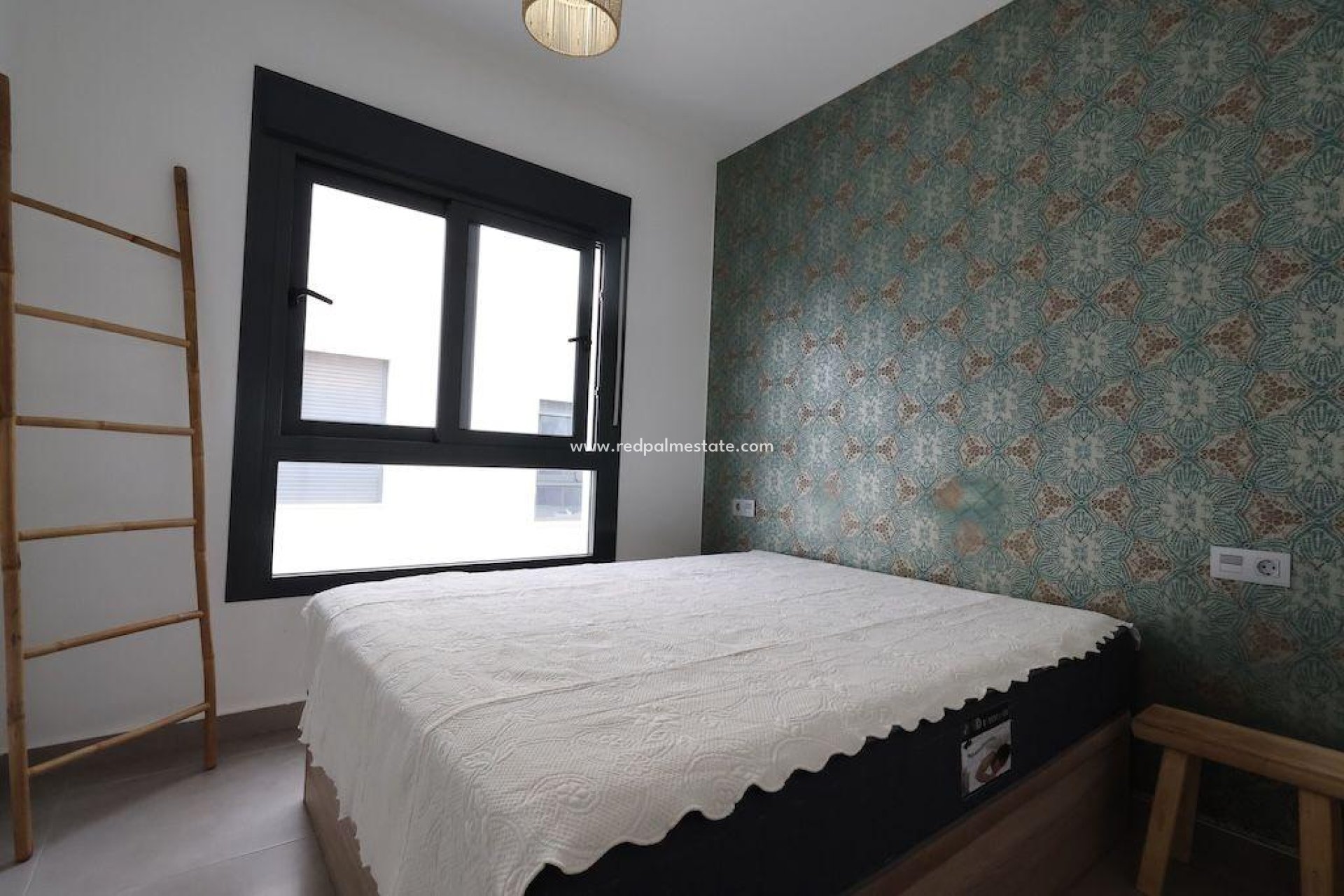 Reventa - Bungalow -
Pilar de la Horadada - Zona Pueblo