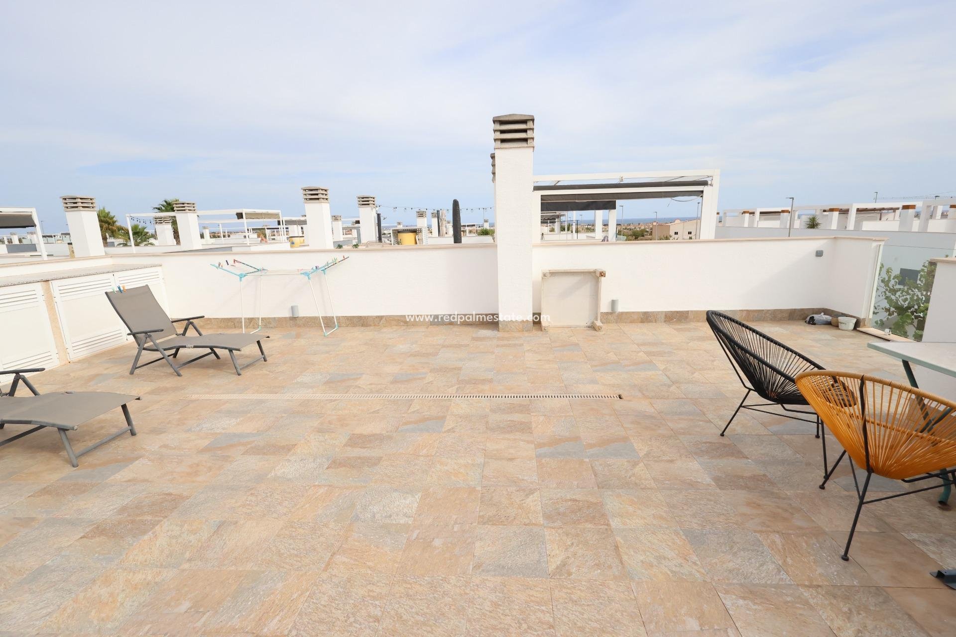 Reventa - Bungalow -
Pilar de la Horadada - Zona Pueblo