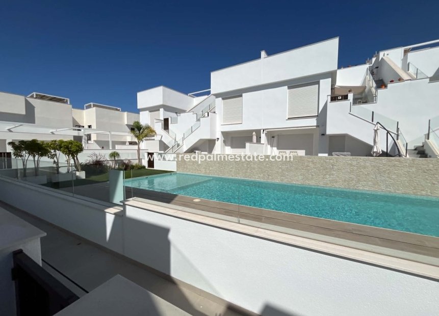 Reventa - Bungalow -
Pilar de la Horadada