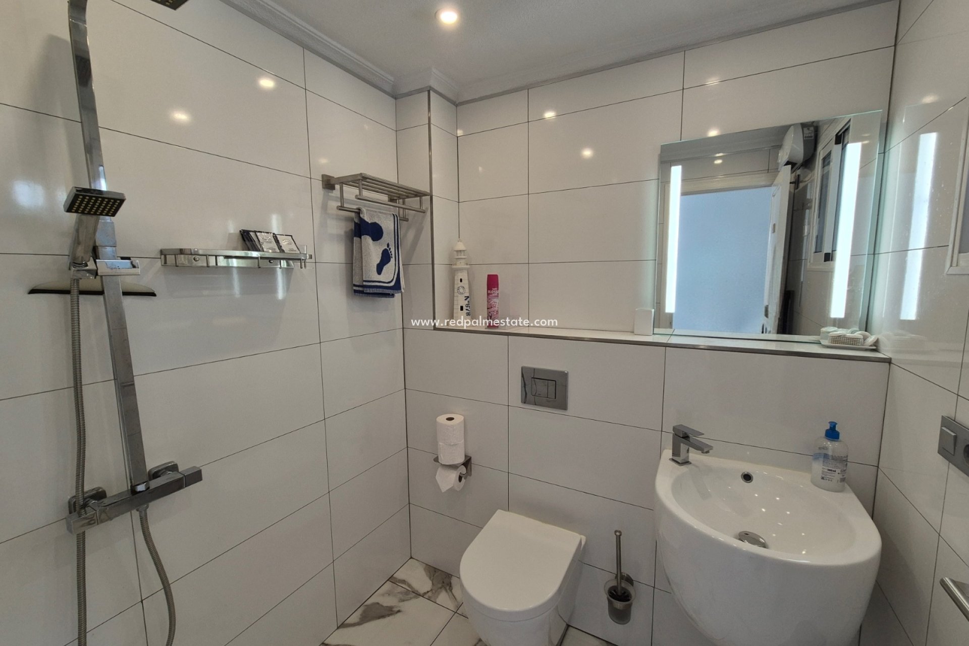 Reventa - Bungalow -
San Miguel de Salinas - Inland