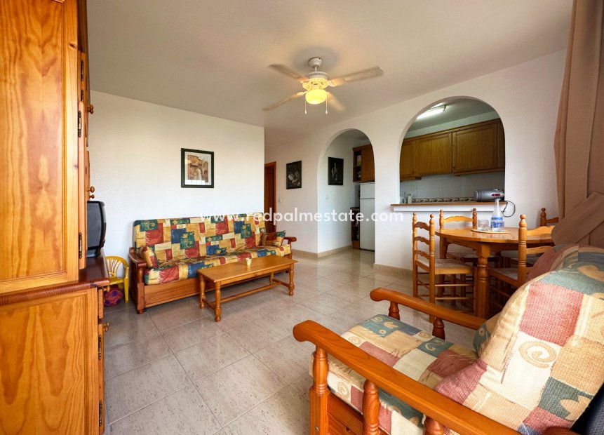 Reventa - Bungalow -
San Miguel de Salinas - Inland