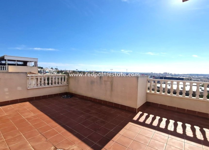 Reventa - Bungalow -
Torrevieja - Aguas Nueva