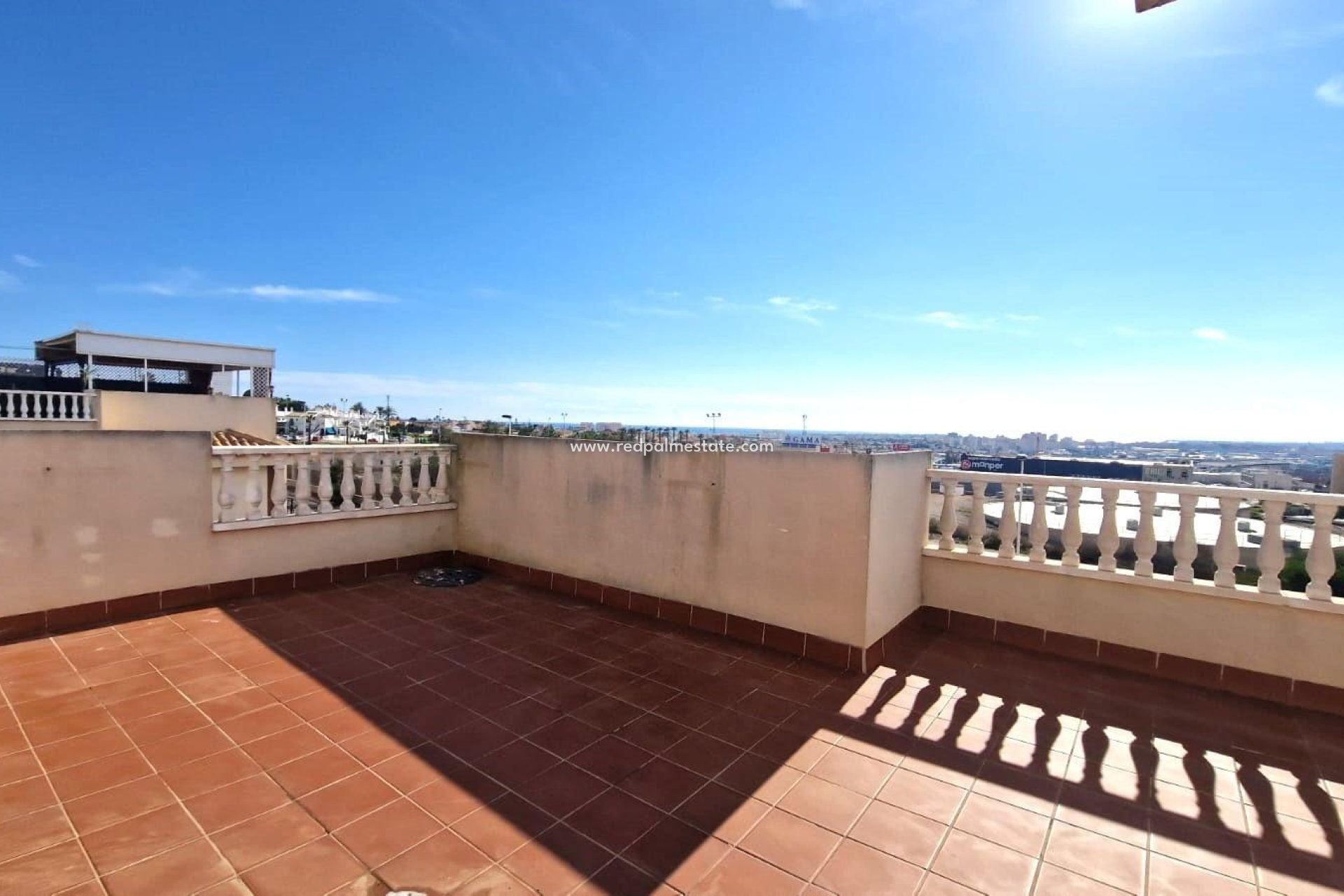 Reventa - Bungalow -
Torrevieja - Aguas Nueva