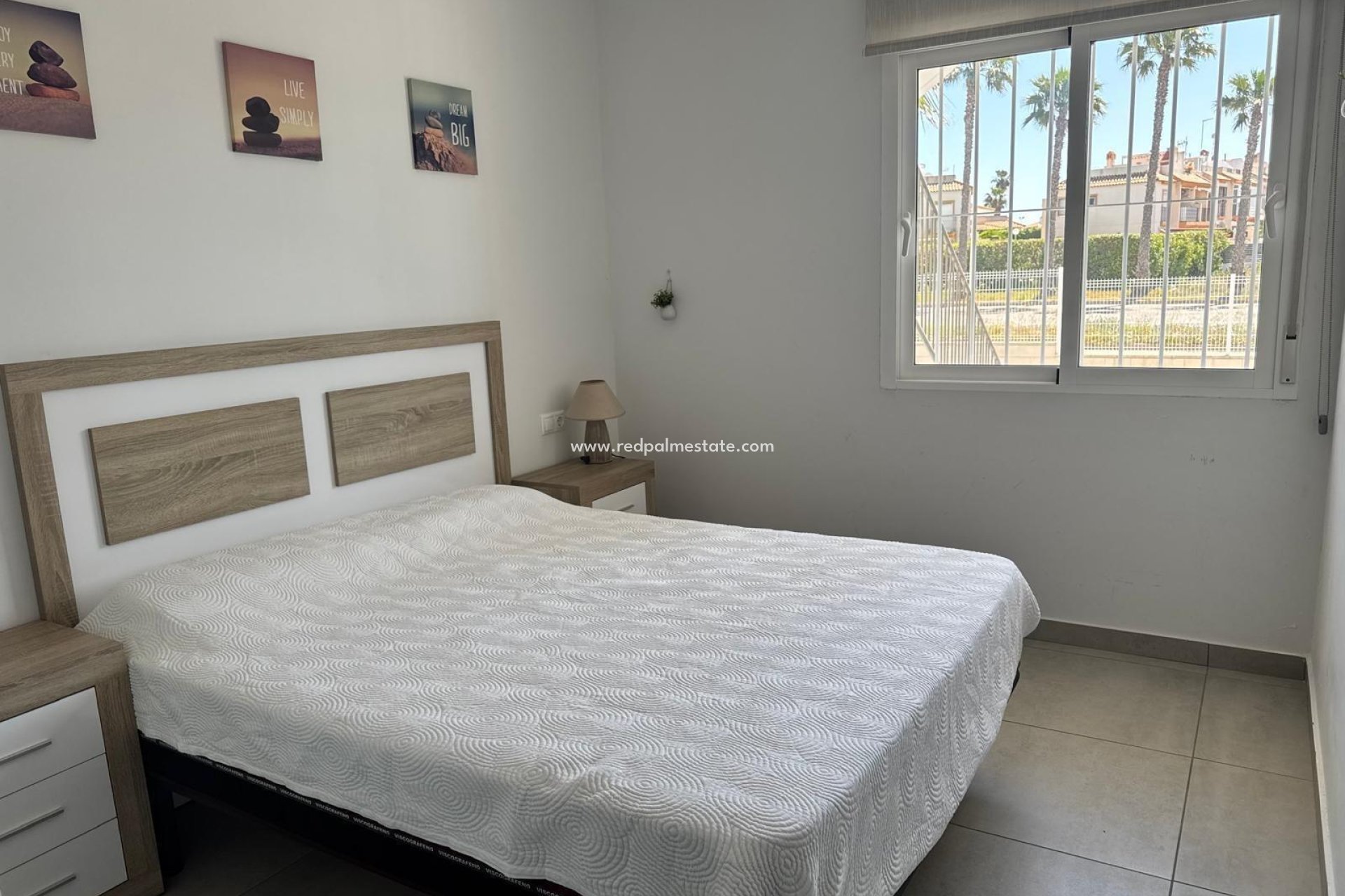 Reventa - Bungalow -
Torrevieja - Aguas Nueva