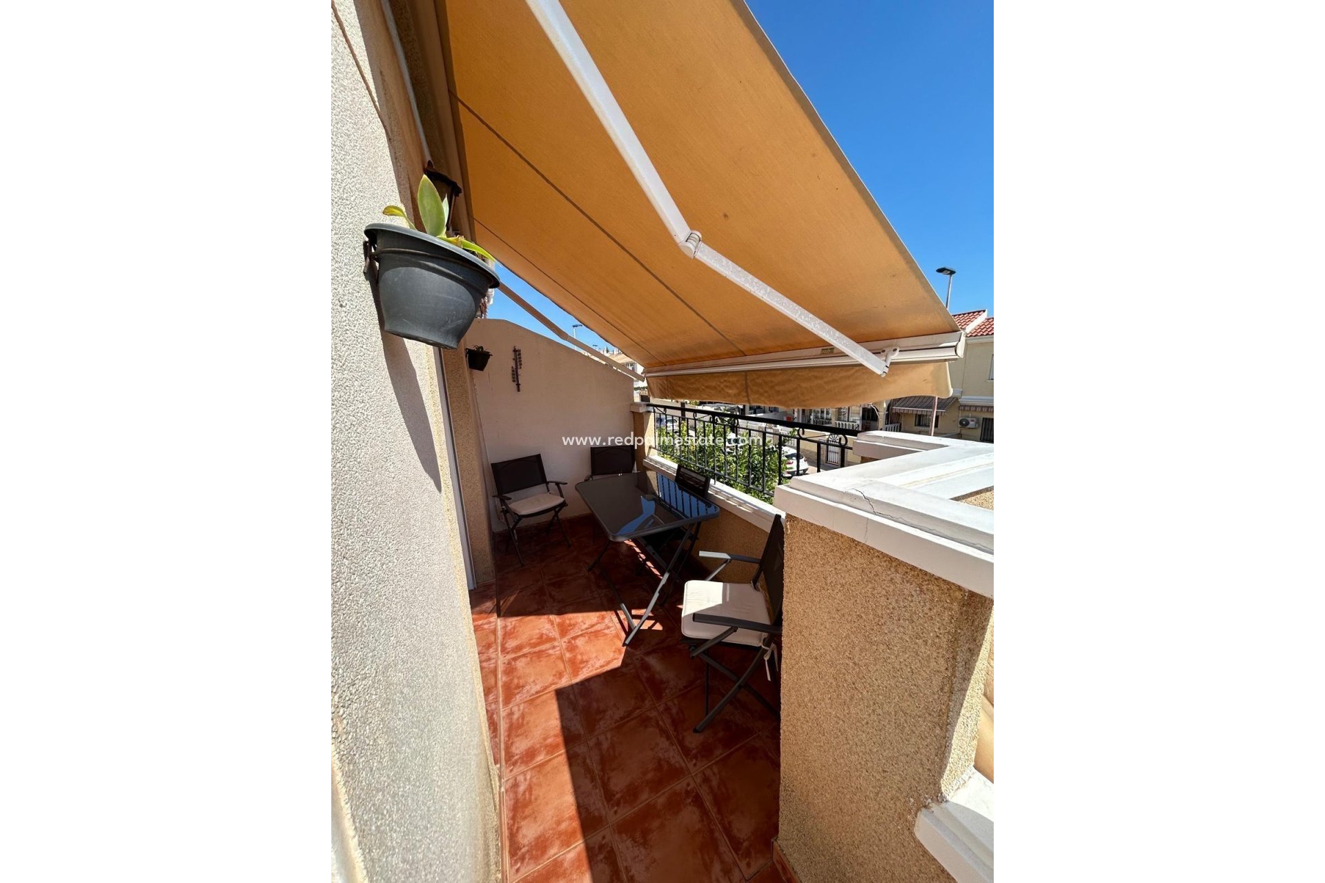Reventa - Bungalow -
Torrevieja - Aguas Nueva