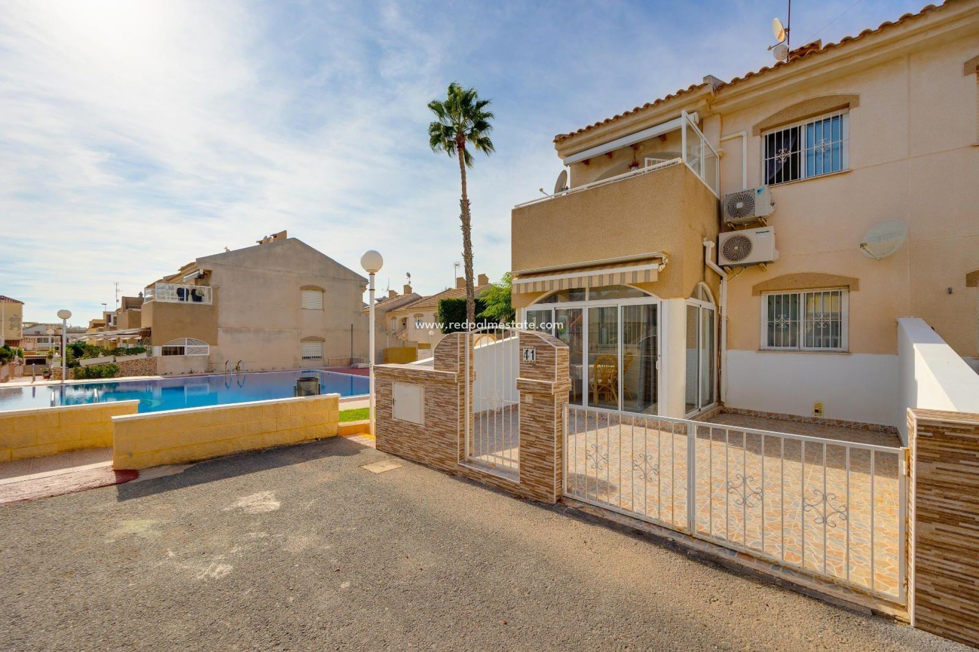 Reventa - Bungalow -
Torrevieja - Aguas Nueva