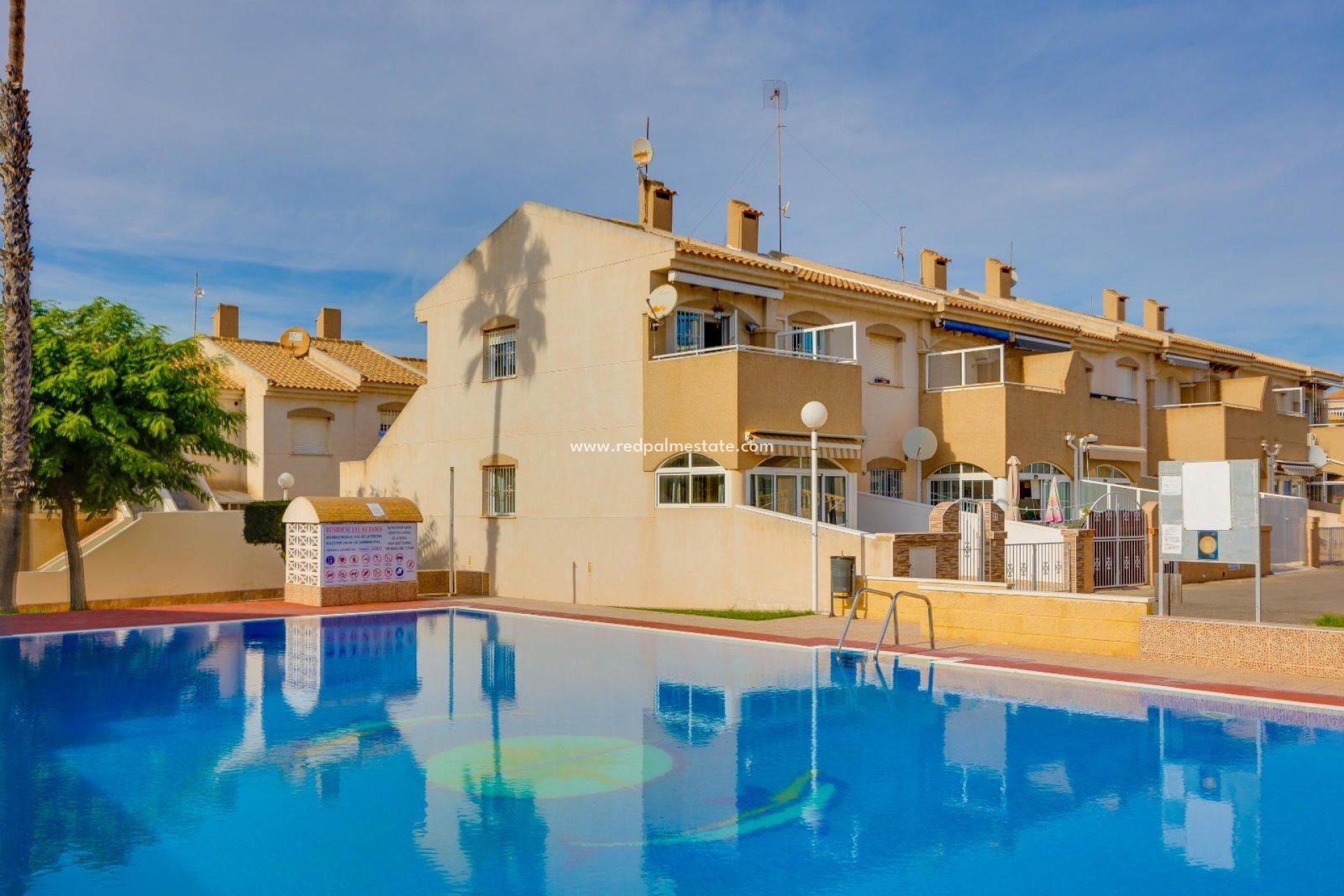 Reventa - Bungalow -
Torrevieja - Aguas Nueva