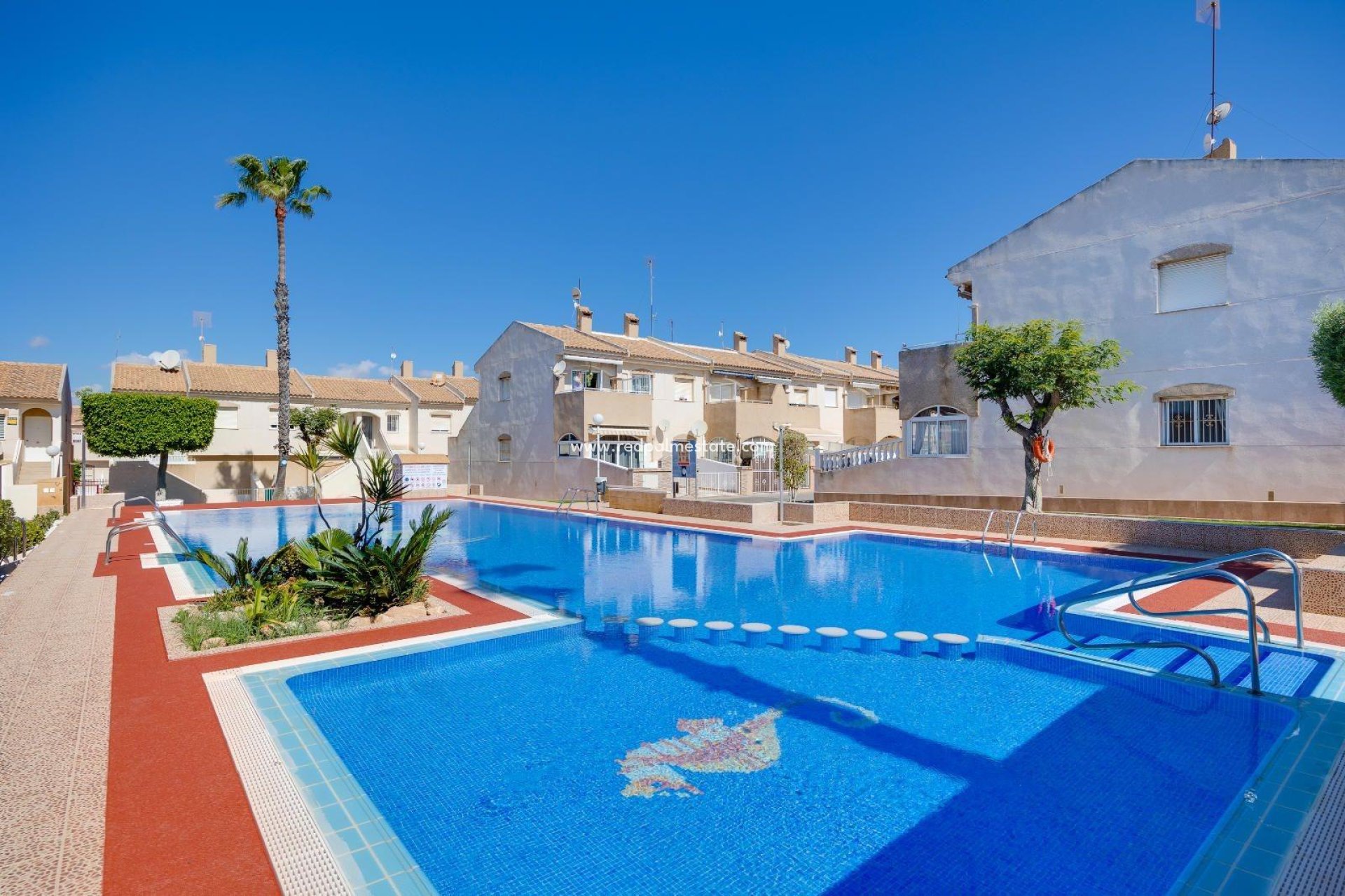 Reventa - Bungalow -
Torrevieja - Aguas Nueva