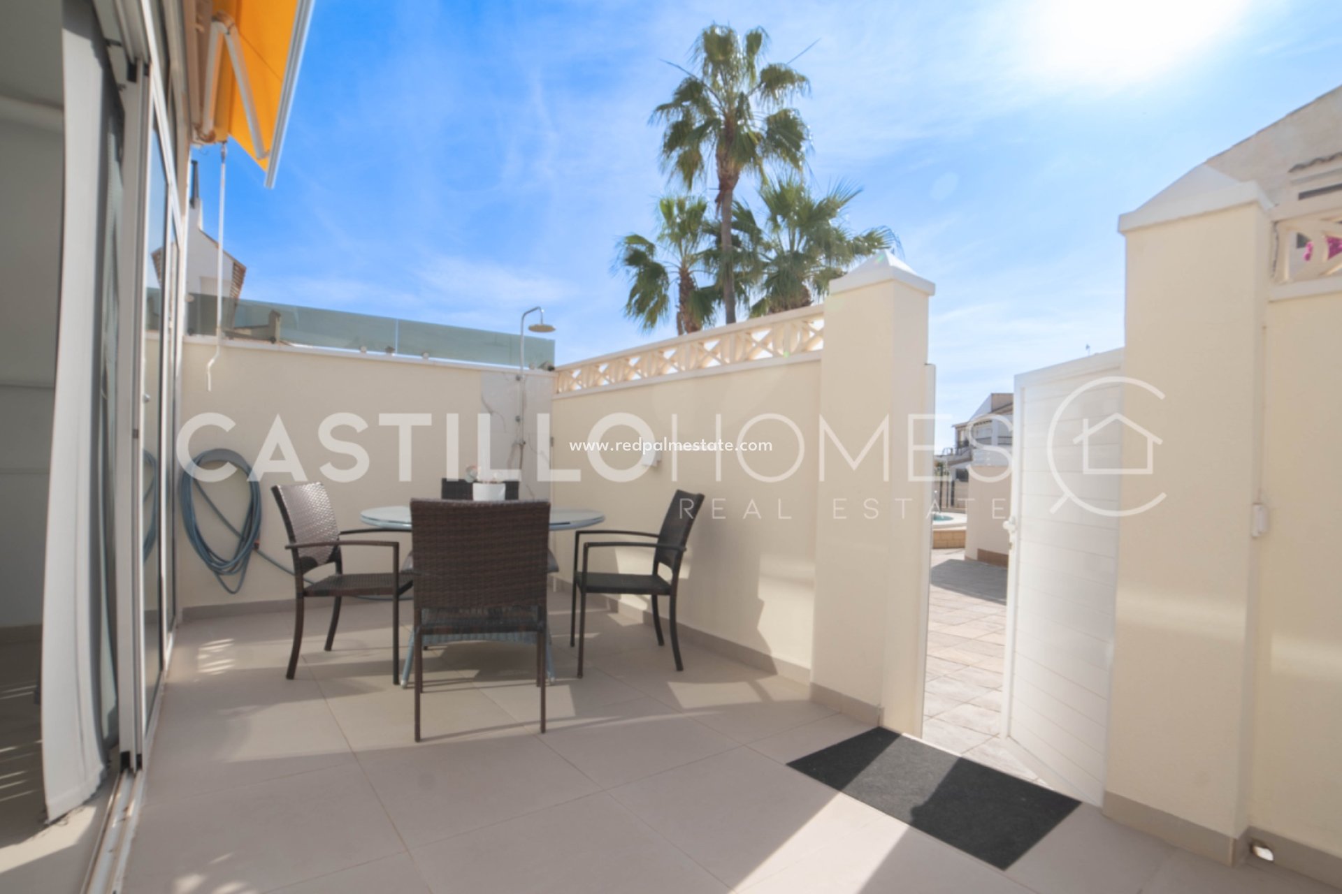 Reventa - Bungalow -
Torrevieja - Aguas Nueva