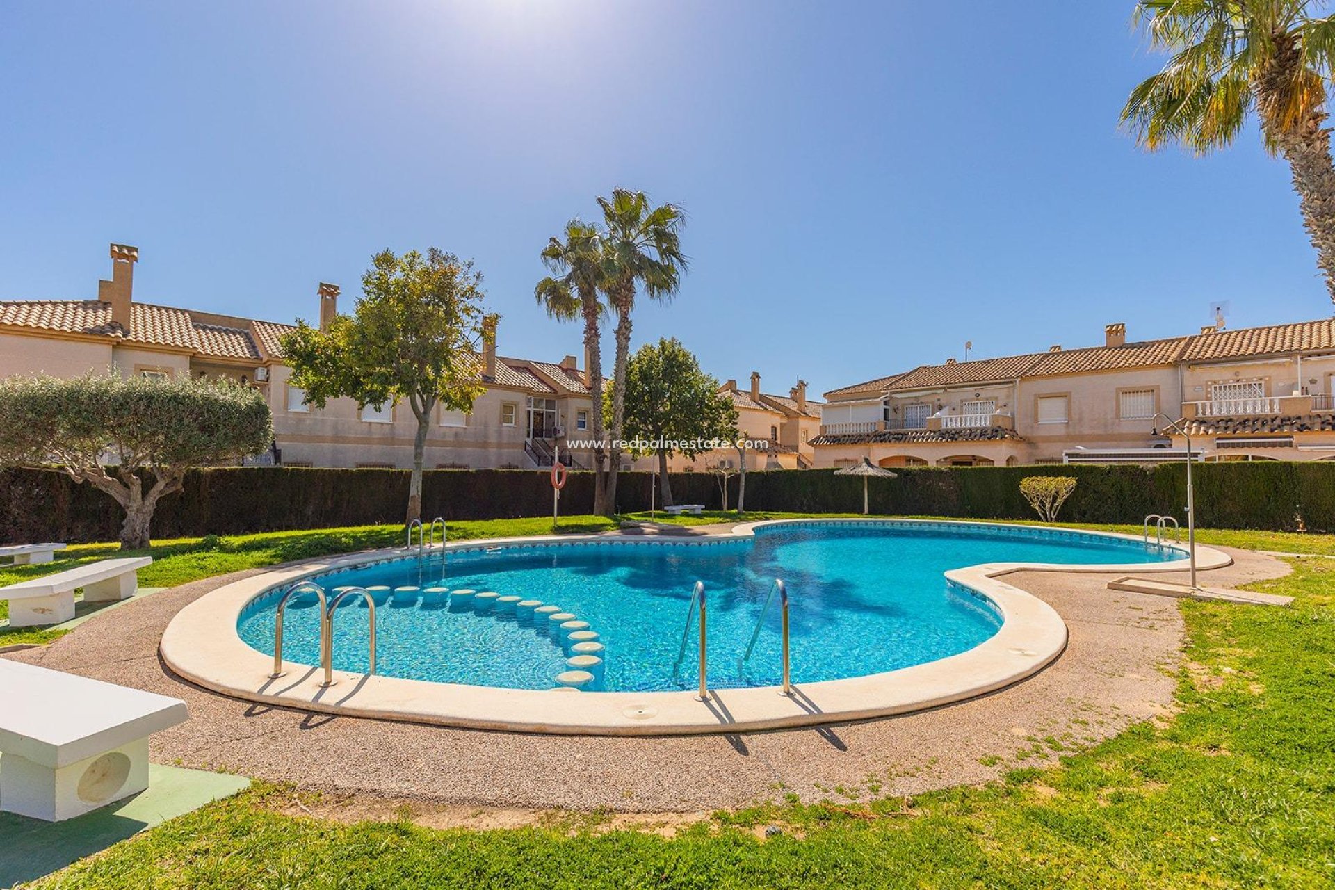 Reventa - Bungalow -
Torrevieja - Aguas Nueva