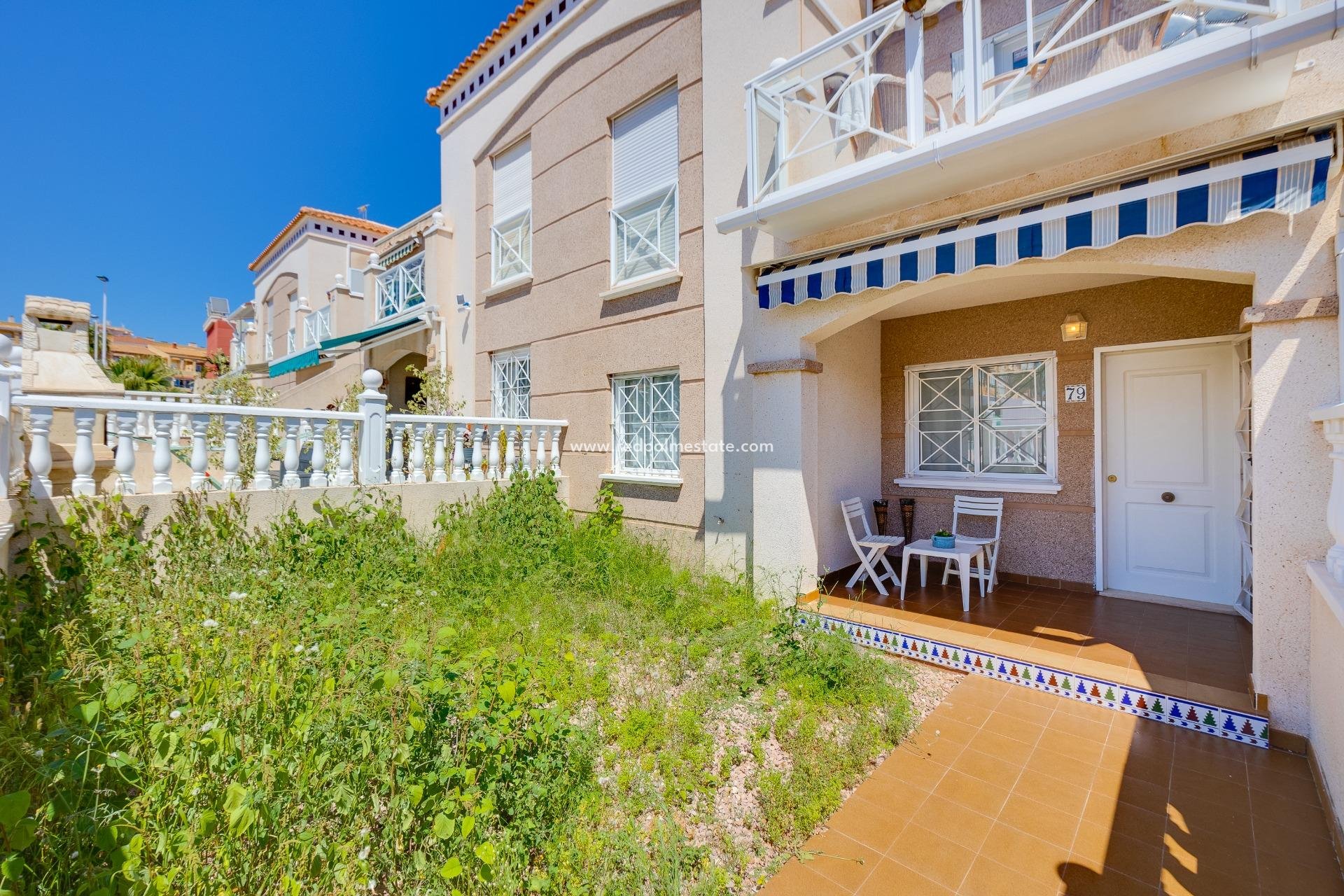 Reventa - Bungalow -
Torrevieja - Aguas Nueva