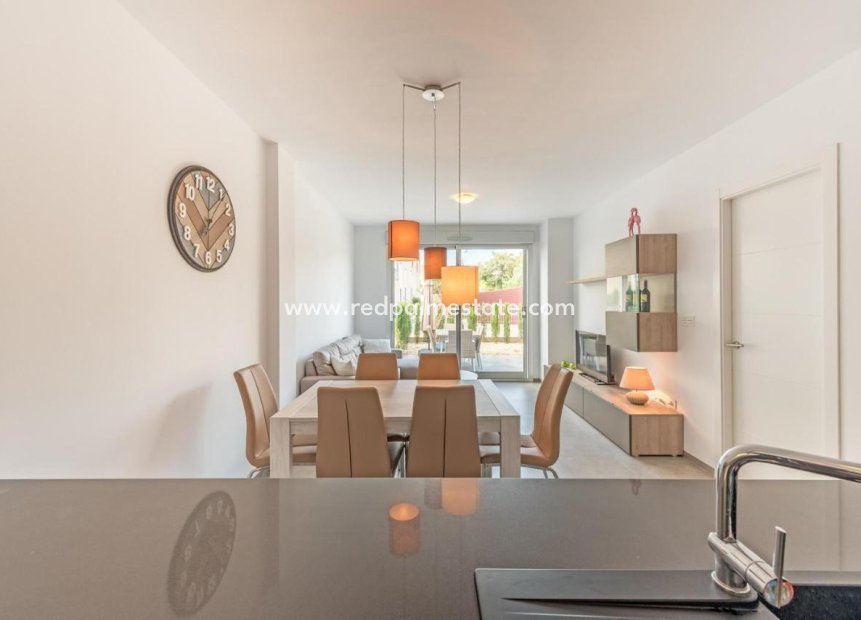 Reventa - Bungalow -
Torrevieja - Auguas Neuvas