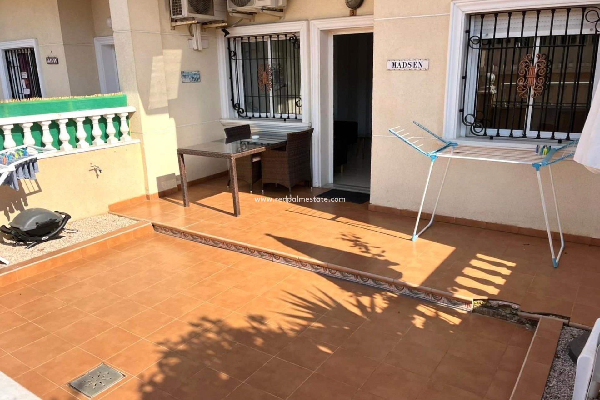 Reventa - Bungalow -
Torrevieja - Centro Torrevieja