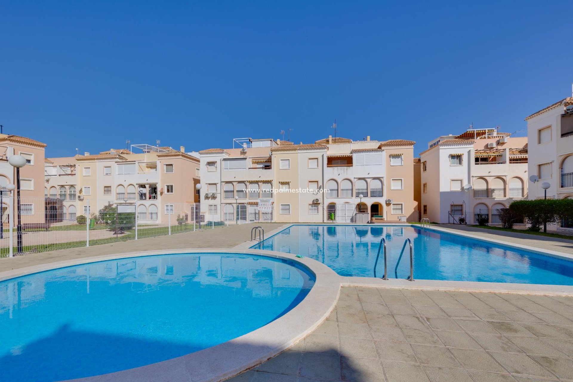 Reventa - Bungalow -
Torrevieja - El Acequión - Los Náufragos