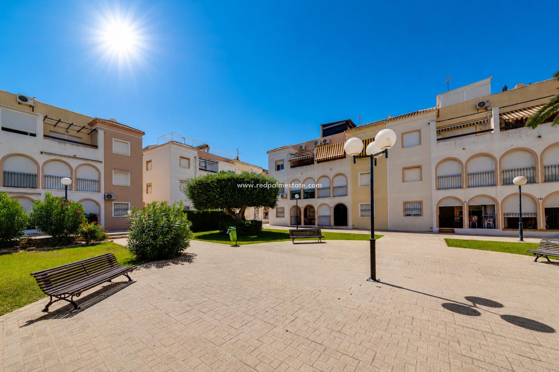 Reventa - Bungalow -
Torrevieja - El Acequión - Los Náufragos