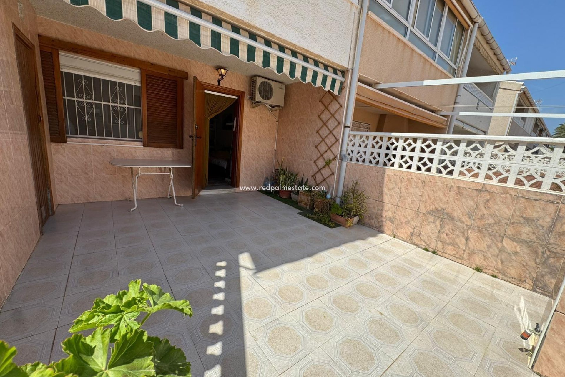 Reventa - Bungalow -
Torrevieja - El Acequión - Los Náufragos