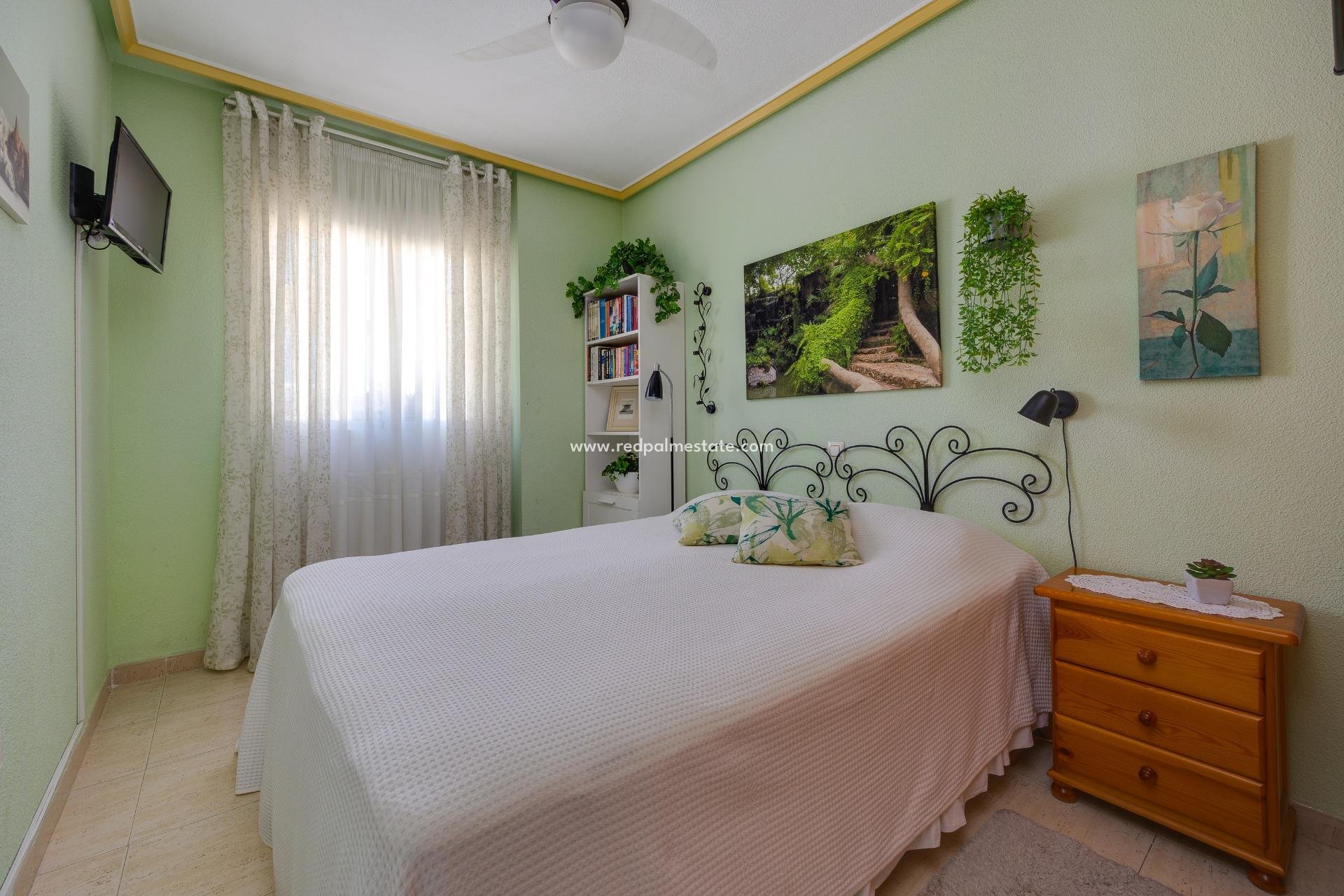 Reventa - Bungalow -
Torrevieja - El molino