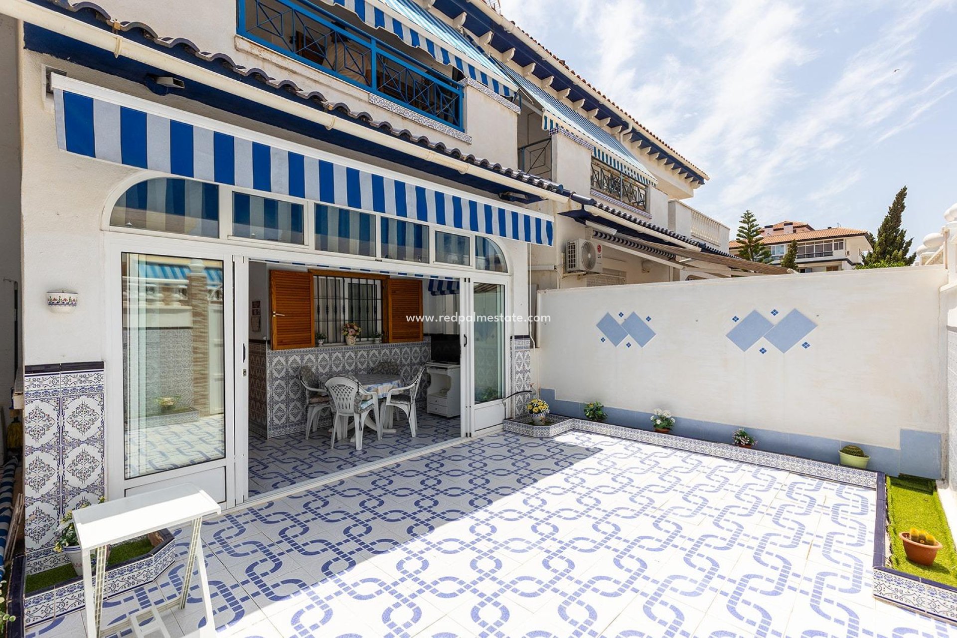 Reventa - Bungalow -
Torrevieja - La Mata
