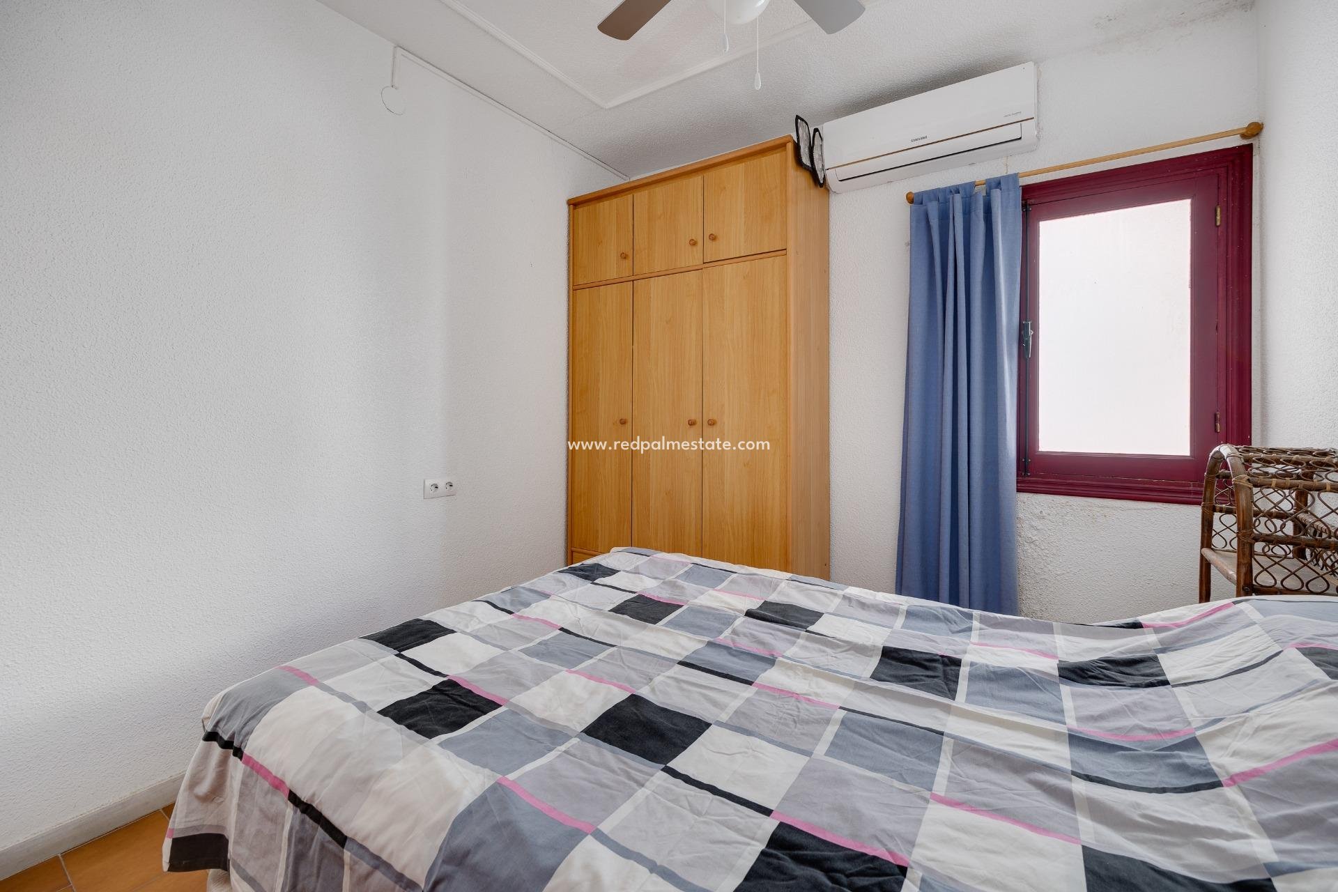 Reventa - Bungalow -
Torrevieja - La Mata