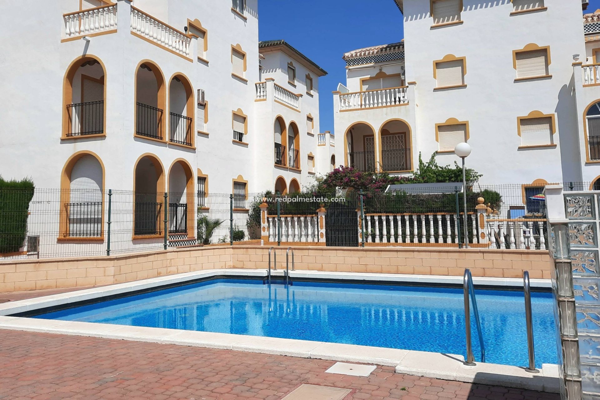Reventa - Bungalow -
Torrevieja - La Mata