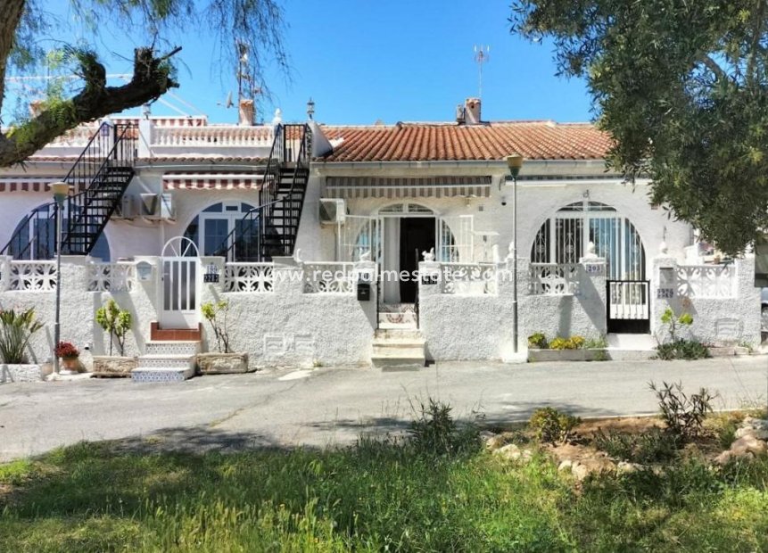 Reventa - Bungalow -
Torrevieja - La Siesta - El Salado - Torreta