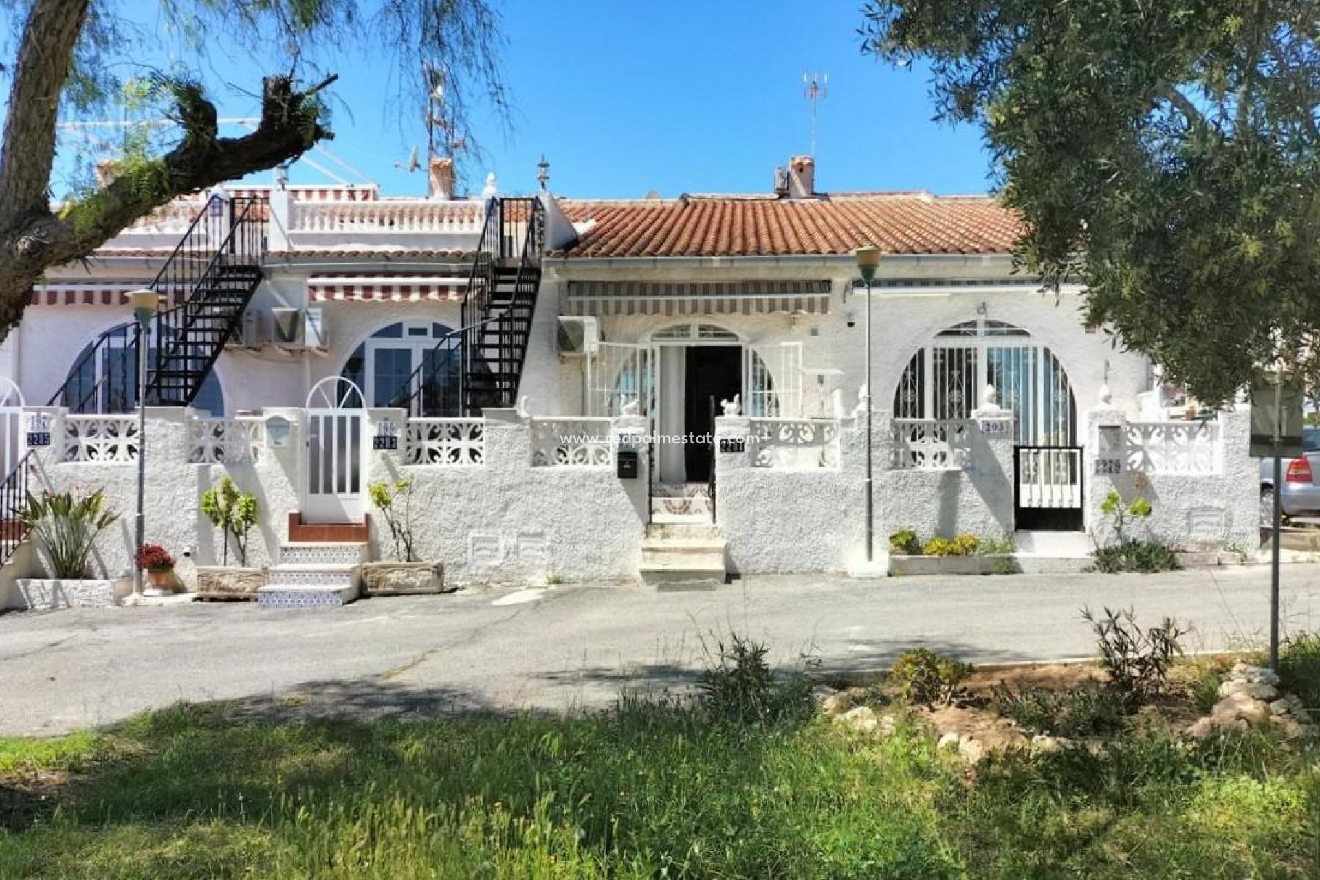 Reventa - Bungalow -
Torrevieja - La Siesta - El Salado - Torreta