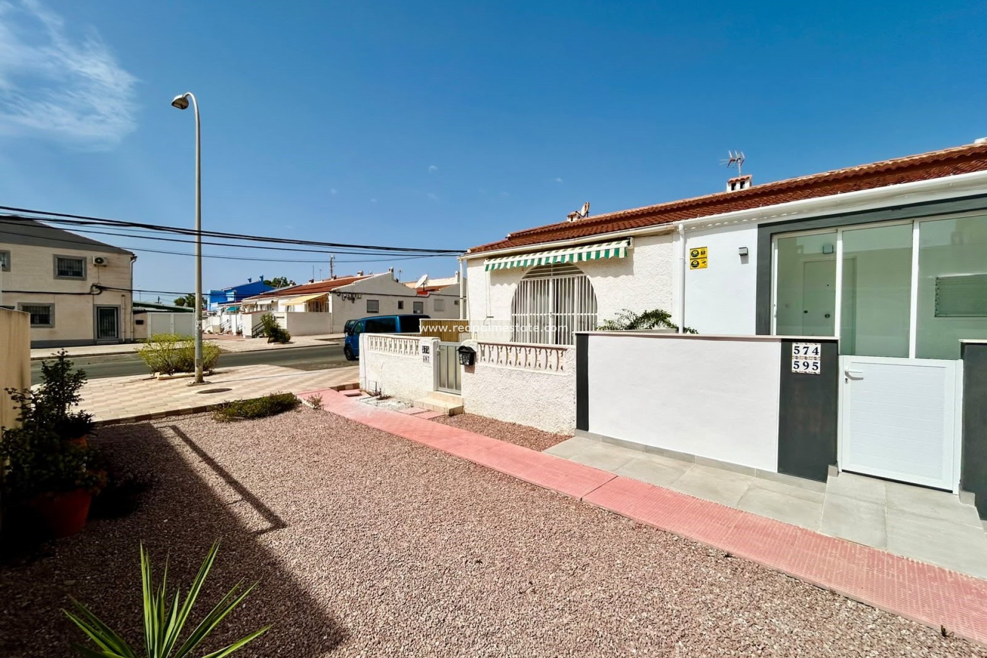 Reventa - Bungalow -
Torrevieja - La Siesta - El Salado - Torreta