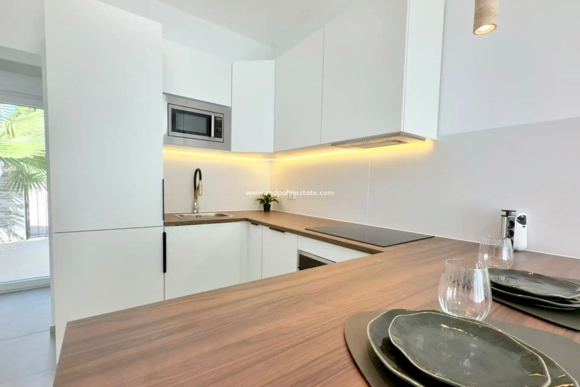 Reventa - Bungalow -
Torrevieja - La Siesta - El Salado - Torreta