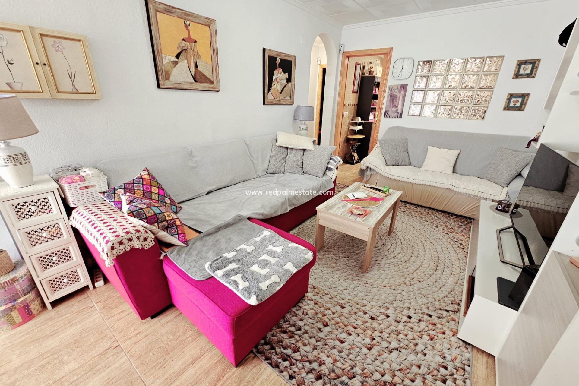 Reventa - Bungalow -
Torrevieja - La Siesta - El Salado -  Torreta