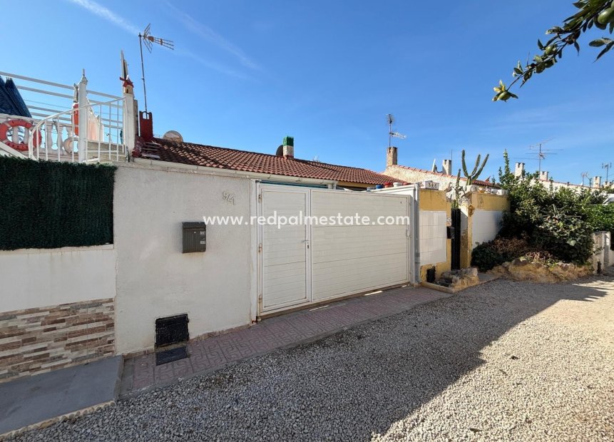 Reventa - Bungalow -
Torrevieja - La Siesta - El Salado -  Torreta