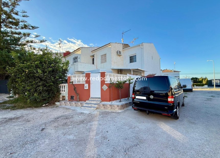 Reventa - Bungalow -
Torrevieja - La Siesta - El Salado -  Torreta