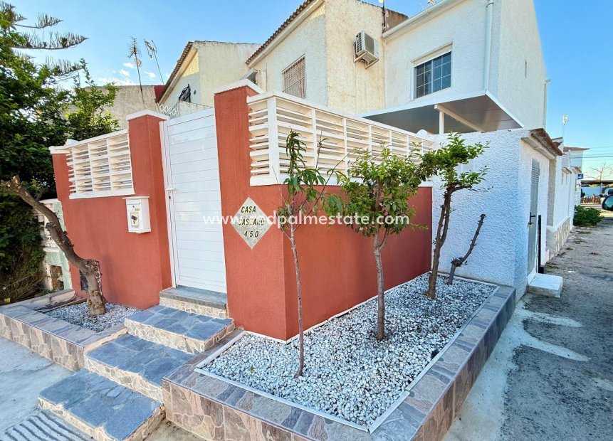 Reventa - Bungalow -
Torrevieja - La Siesta - El Salado -  Torreta